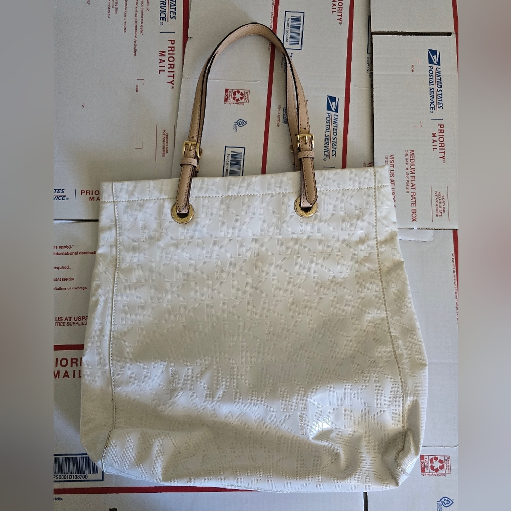 Michael Kors Jet Set Glossy White MK Signature Tote Bag